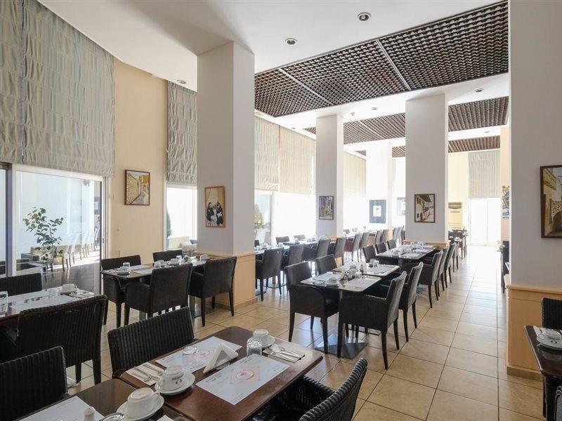 Flamingo Beach Hotel Larnaca Ngoại thất bức ảnh