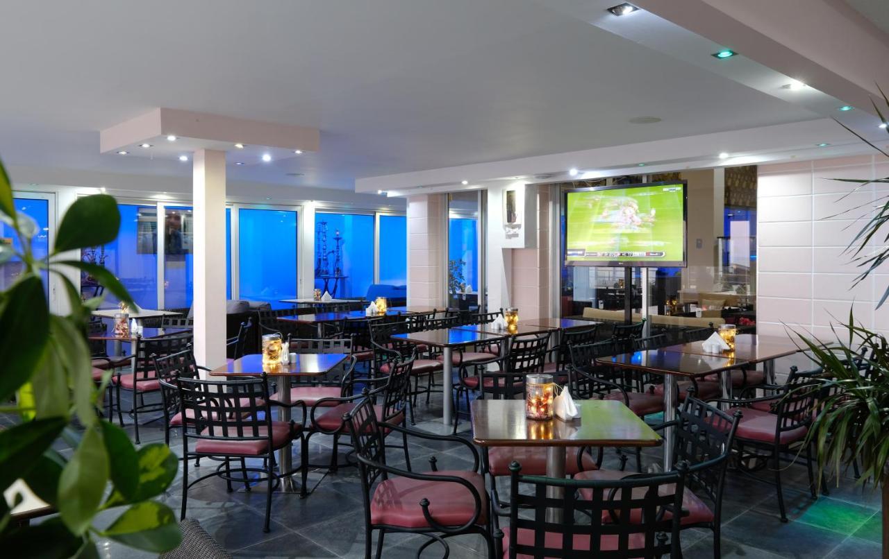 Flamingo Beach Hotel Larnaca Ngoại thất bức ảnh