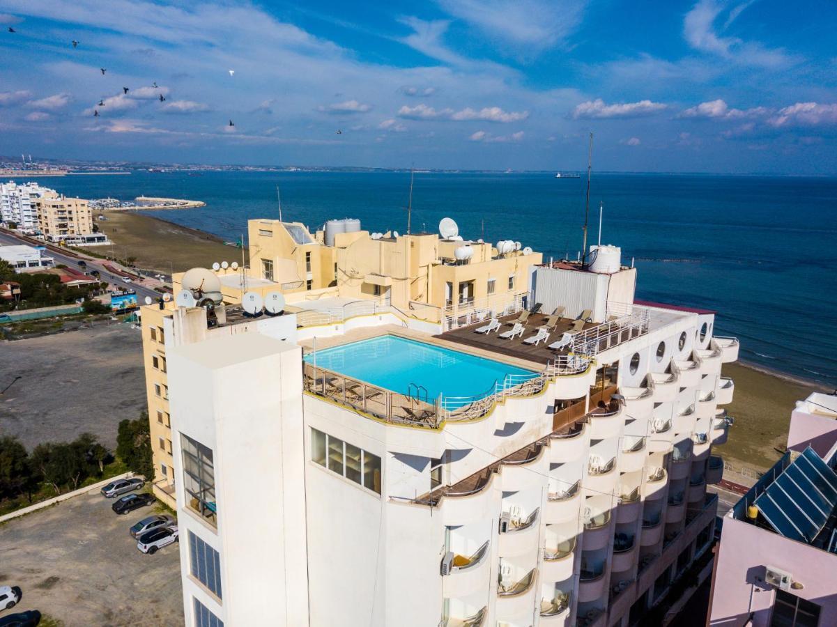 Flamingo Beach Hotel Larnaca Ngoại thất bức ảnh