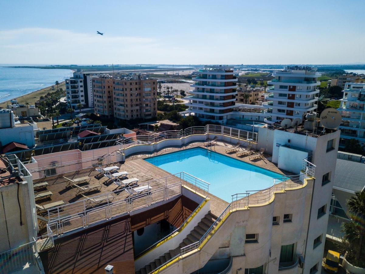 Flamingo Beach Hotel Larnaca Ngoại thất bức ảnh